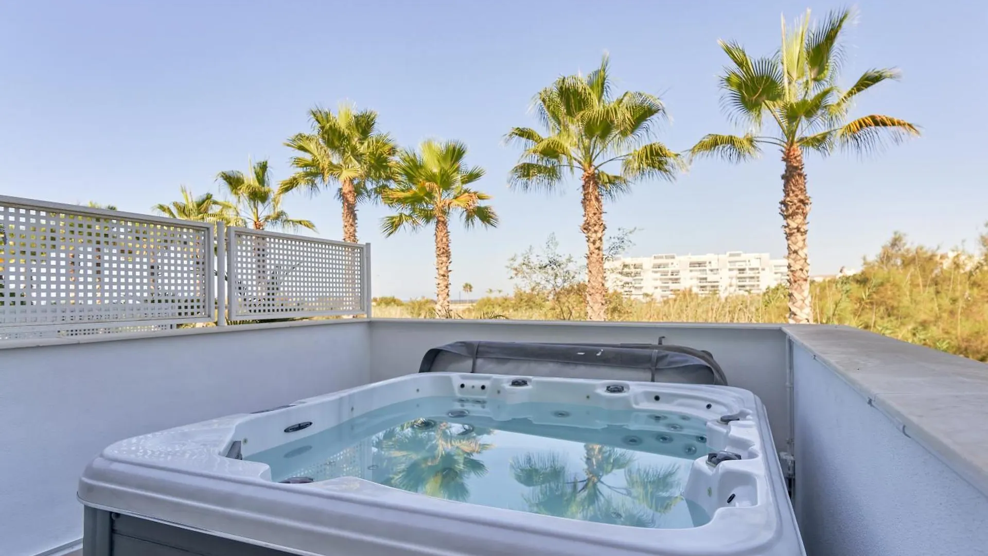 Apartmán Luxurious Two Bed Torrox